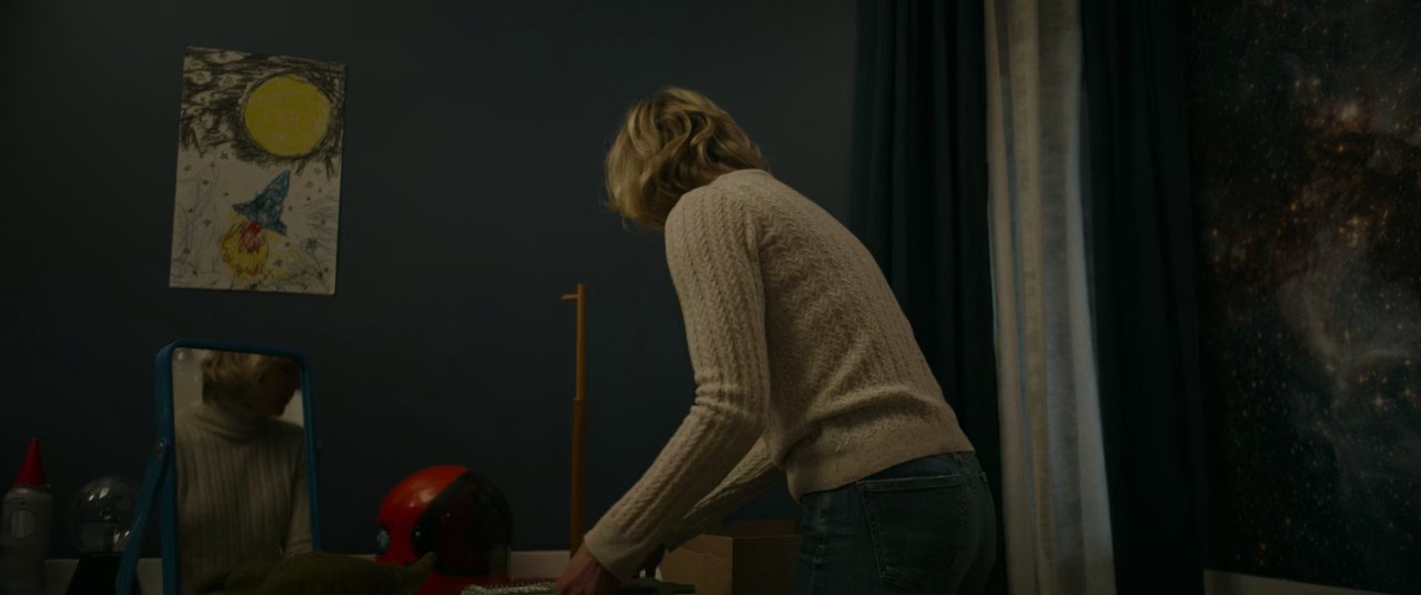 The Invisibles (2024) WEBRip English 720p 10bit HEVC HE-AAC 5.1 ESub.mp4.0004